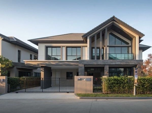 Model Fasad Rumah Minimalis 2 Lantai Industrial